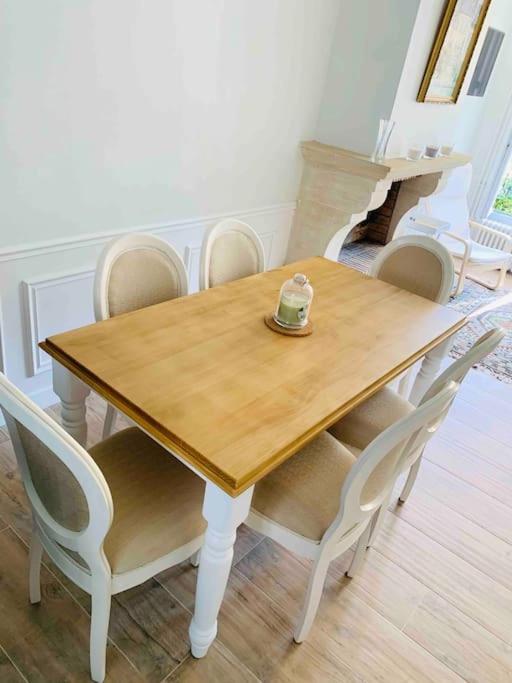 פיירפונד Maison De Charme Avec Vue Sur Chateau מראה חיצוני תמונה