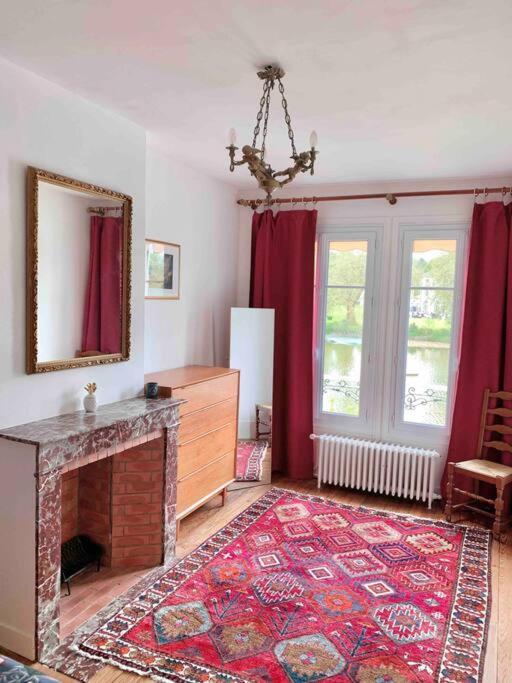פיירפונד Maison De Charme Avec Vue Sur Chateau מראה חיצוני תמונה